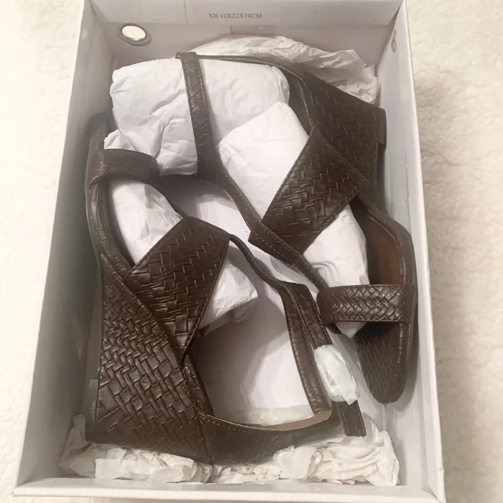Ashro | Sandee Wedge Brown New With Tags NWT